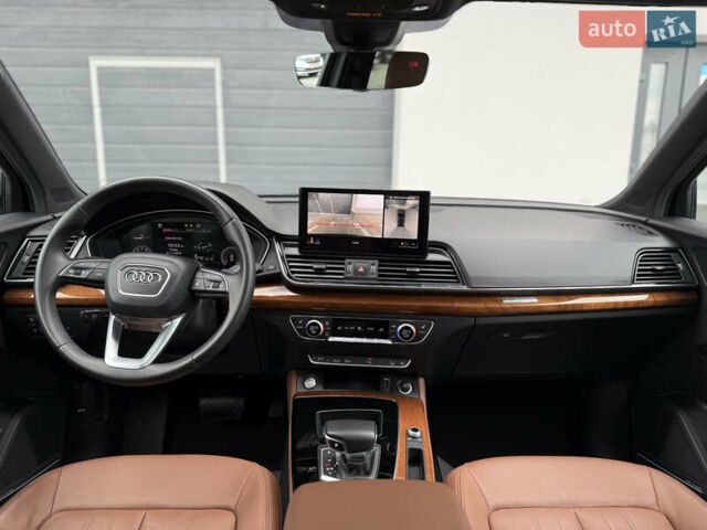 Сірий Ауді Ку 5, об'ємом двигуна 2 л та пробігом 23 тис. км за 39900 $, фото 98 на Automoto.ua