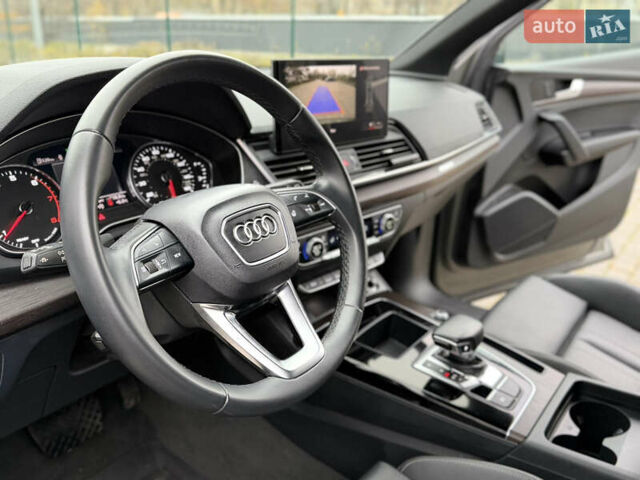 Серый Ауди Ку 5, объемом двигателя 1.98 л и пробегом 31 тыс. км за 39900 $, фото 27 на Automoto.ua