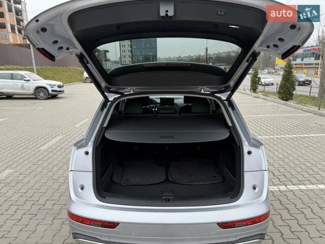 Серый Ауди Ку 5, объемом двигателя 2 л и пробегом 46 тыс. км за 33900 $, фото 34 на Automoto.ua