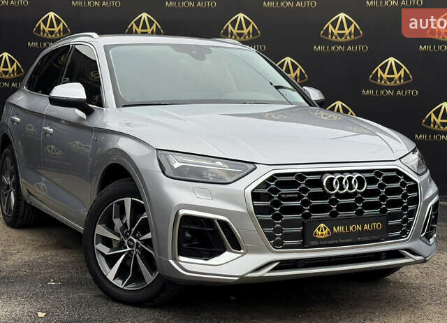 Серый Ауди Ку 5, объемом двигателя 1.98 л и пробегом 10 тыс. км за 42000 $, фото 6 на Automoto.ua