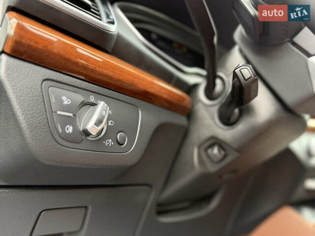 Сірий Ауді Ку 5, об'ємом двигуна 2 л та пробігом 23 тис. км за 39900 $, фото 74 на Automoto.ua