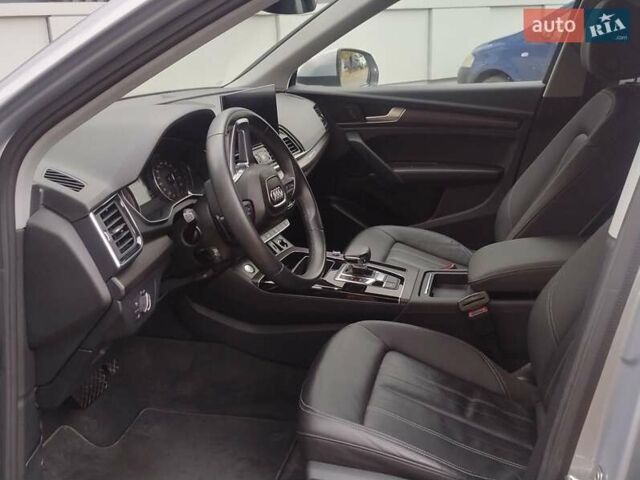 Серый Ауди Ку 5, объемом двигателя 1.98 л и пробегом 76 тыс. км за 31200 $, фото 13 на Automoto.ua