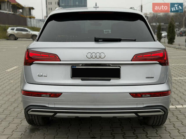 Серый Ауди Ку 5, объемом двигателя 2 л и пробегом 46 тыс. км за 33900 $, фото 4 на Automoto.ua