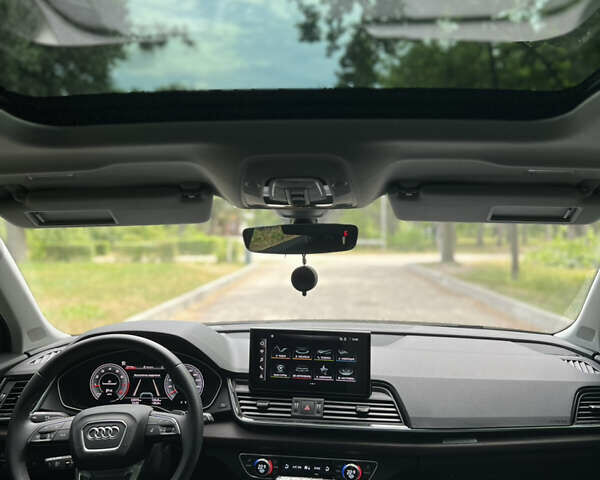 Серый Ауди Ку 5, объемом двигателя 1.98 л и пробегом 34 тыс. км за 40500 $, фото 35 на Automoto.ua