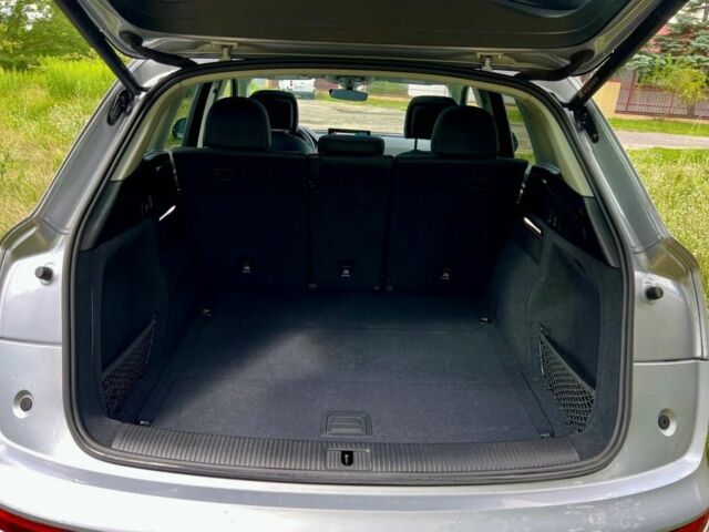 Серый Ауди Ку 5, объемом двигателя 0 л и пробегом 62 тыс. км за 24999 $, фото 14 на Automoto.ua