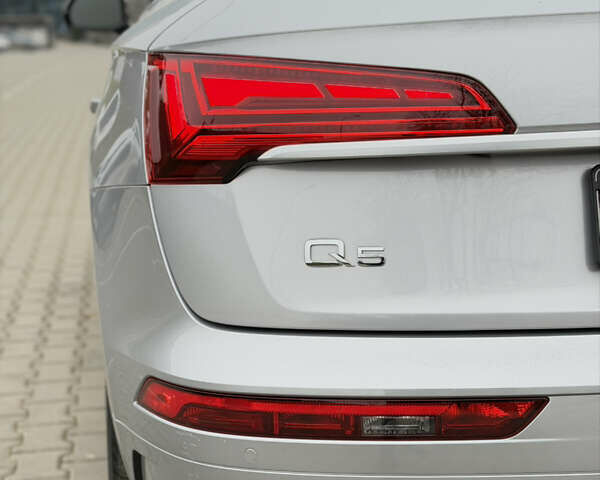 Серый Ауди Ку 5, объемом двигателя 2 л и пробегом 46 тыс. км за 33900 $, фото 22 на Automoto.ua