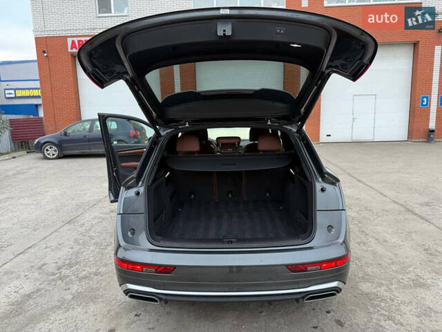 Серый Ауди Ку 5, объемом двигателя 1.98 л и пробегом 67 тыс. км за 40500 $, фото 9 на Automoto.ua