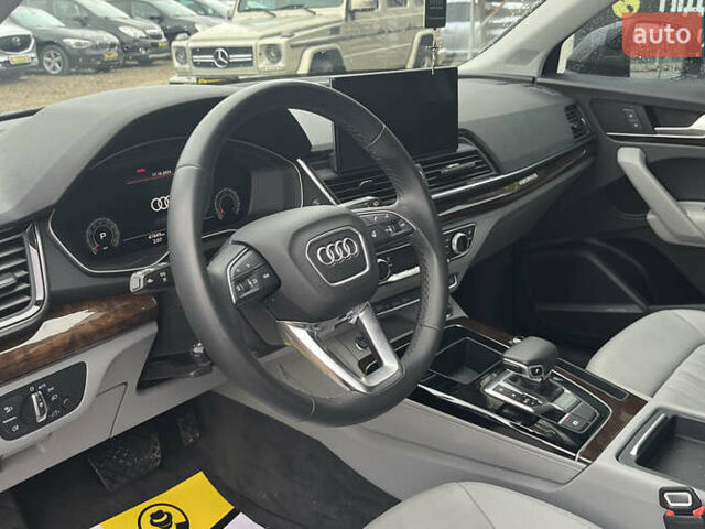 Серый Ауди Ку 5, объемом двигателя 1.98 л и пробегом 41 тыс. км за 37999 $, фото 9 на Automoto.ua