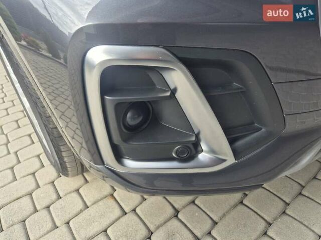 Серый Ауди Ку 5, объемом двигателя 0 л и пробегом 54 тыс. км за 34900 $, фото 17 на Automoto.ua