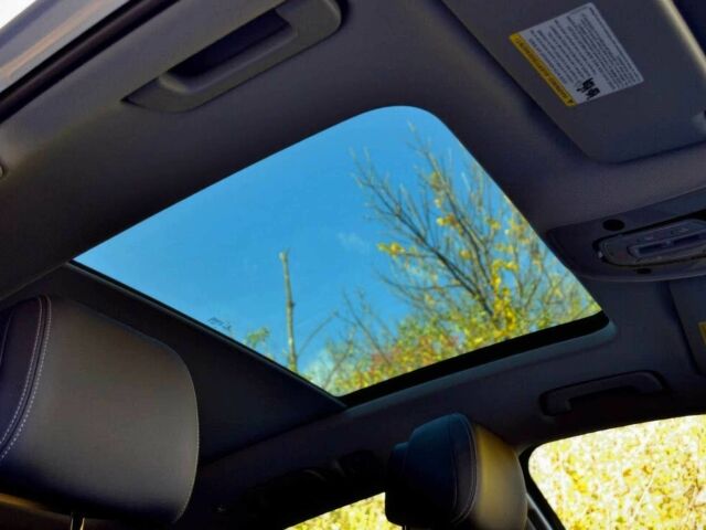 Сірий Ауді Ку 5, об'ємом двигуна 2 л та пробігом 29 тис. км за 15600 $, фото 10 на Automoto.ua