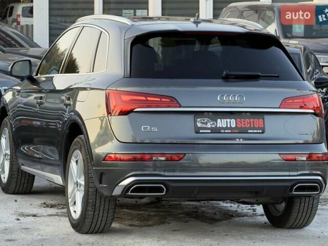 Ауди Ку 5 2023 в Харькове на Automoto.ua Серый Ауди Ку 5, объемом двигателя 1.98 л и пробегом 6 тыс. км за 58500 $, фото 3 на Automoto.ua