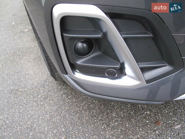 Серый Ауди Ку 5, объемом двигателя 1.98 л и пробегом 22 тыс. км за 44500 $, фото 15 на Automoto.ua