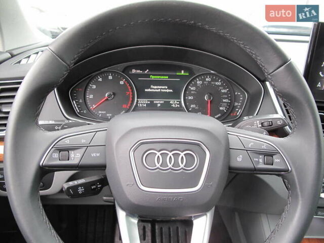 Серый Ауди Ку 5, объемом двигателя 1.98 л и пробегом 22 тыс. км за 44500 $, фото 116 на Automoto.ua