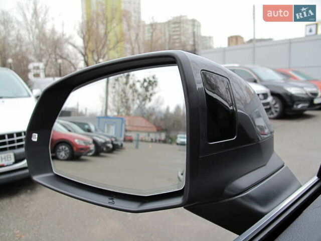 Серый Ауди Ку 5, объемом двигателя 1.98 л и пробегом 22 тыс. км за 44500 $, фото 114 на Automoto.ua