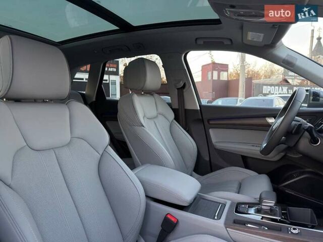 Ауди Ку 5 2023 в Харькове на Automoto.ua Серый Ауди Ку 5, объемом двигателя 1.98 л и пробегом 6 тыс. км за 58500 $, фото 25 на Automoto.ua