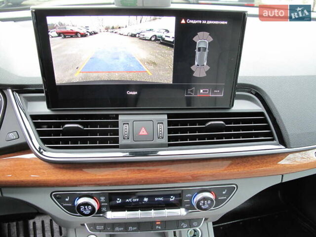 Серый Ауди Ку 5, объемом двигателя 1.98 л и пробегом 22 тыс. км за 44500 $, фото 128 на Automoto.ua