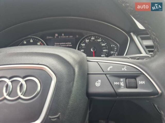Серый Ауди Ку 5, объемом двигателя 0 л и пробегом 54 тыс. км за 34900 $, фото 26 на Automoto.ua