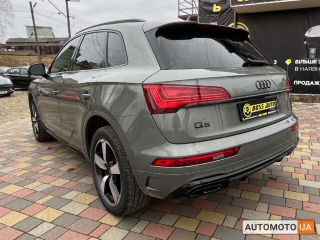 Серый Ауди Ку 5, объемом двигателя 2 л и пробегом 7 тыс. км за 43500 $, фото 4 на Automoto.ua