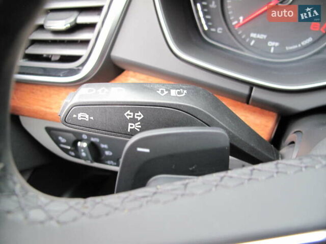 Серый Ауди Ку 5, объемом двигателя 1.98 л и пробегом 22 тыс. км за 44500 $, фото 120 на Automoto.ua