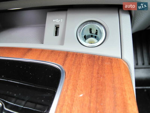 Серый Ауди Ку 5, объемом двигателя 1.98 л и пробегом 22 тыс. км за 44500 $, фото 132 на Automoto.ua