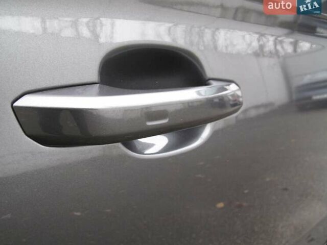 Серый Ауди Ку 5, объемом двигателя 1.98 л и пробегом 22 тыс. км за 44500 $, фото 79 на Automoto.ua