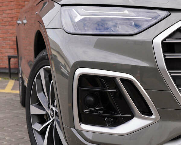 Серый Ауди Ку 5, объемом двигателя 1.98 л и пробегом 71 тыс. км за 34999 $, фото 5 на Automoto.ua