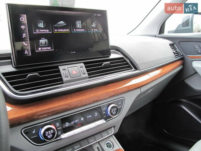 Серый Ауди Ку 5, объемом двигателя 1.98 л и пробегом 22 тыс. км за 44500 $, фото 143 на Automoto.ua