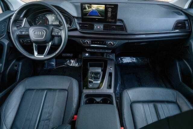 Серый Ауди Ку 5, объемом двигателя 2 л и пробегом 20 тыс. км за 18300 $, фото 11 на Automoto.ua