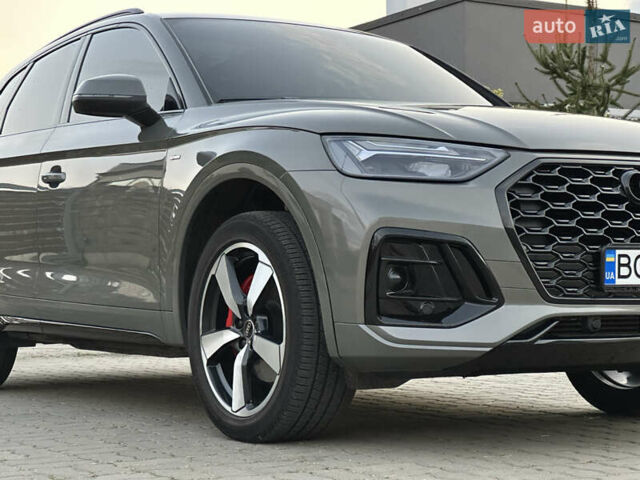 Серый Ауди Ку 5, объемом двигателя 2 л и пробегом 18 тыс. км за 36999 $, фото 31 на Automoto.ua