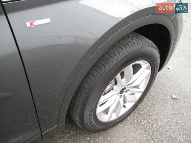 Серый Ауди Ку 5, объемом двигателя 1.98 л и пробегом 22 тыс. км за 44500 $, фото 21 на Automoto.ua