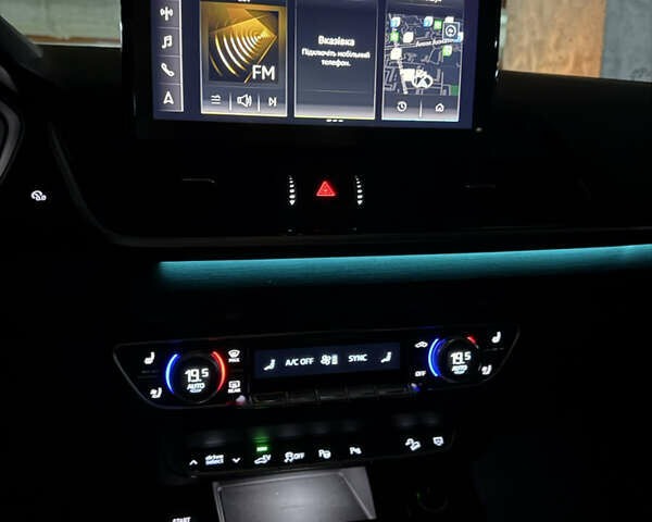 Сірий Ауді Ку 5, об'ємом двигуна 1.98 л та пробігом 1 тис. км за 59500 $, фото 46 на Automoto.ua