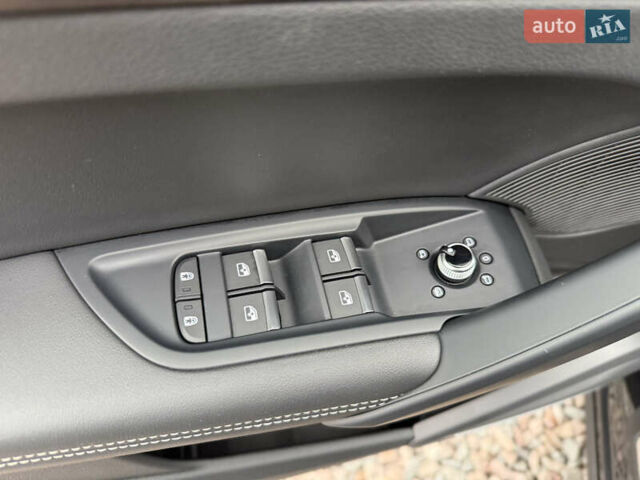 Серый Ауди Ку 5, объемом двигателя 1.98 л и пробегом 31 тыс. км за 35999 $, фото 32 на Automoto.ua