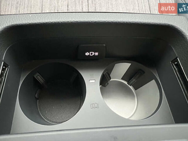 Сірий Ауді Ку 5, об'ємом двигуна 2 л та пробігом 20 тис. км за 44300 $, фото 27 на Automoto.ua