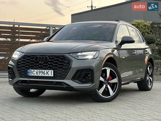 Серый Ауди Ку 5, объемом двигателя 2 л и пробегом 18 тыс. км за 35999 $, фото 3 на Automoto.ua