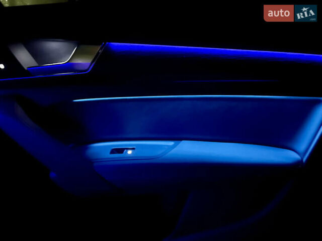 Сірий Ауді Ку 5, об'ємом двигуна 2 л та пробігом 20 тис. км за 44300 $, фото 29 на Automoto.ua