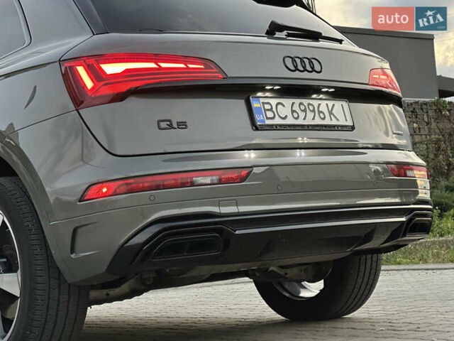 Серый Ауди Ку 5, объемом двигателя 2 л и пробегом 18 тыс. км за 36999 $, фото 36 на Automoto.ua