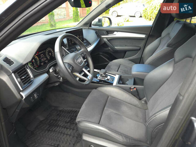 Ауди Ку 5 2023 в Харькове на Automoto.ua Серый Ауди Ку 5, объемом двигателя 1.98 л и пробегом 21 тыс. км за 53000 $, фото 14 на Automoto.ua