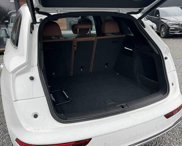 Серый Ауди Ку 5, объемом двигателя 2 л и пробегом 25 тыс. км за 38500 $, фото 19 на Automoto.ua