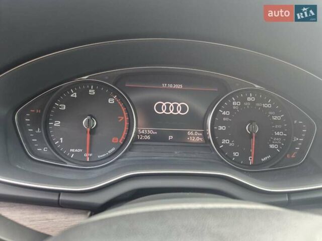 Серый Ауди Ку 5, объемом двигателя 0 л и пробегом 54 тыс. км за 34900 $, фото 32 на Automoto.ua