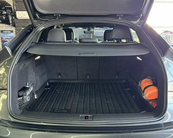 Сірий Ауді Ку 5, об'ємом двигуна 1.98 л та пробігом 9 тис. км за 55600 $, фото 17 на Automoto.ua