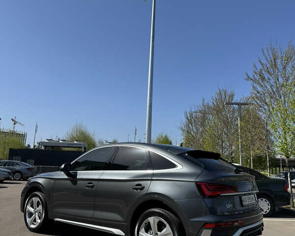 Сірий Ауді Ку 5, об'ємом двигуна 1.98 л та пробігом 9 тис. км за 55600 $, фото 5 на Automoto.ua