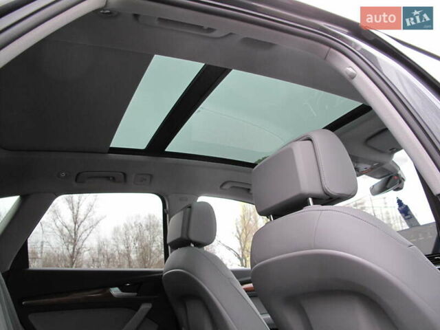 Серый Ауди Ку 5, объемом двигателя 1.98 л и пробегом 22 тыс. км за 44500 $, фото 105 на Automoto.ua