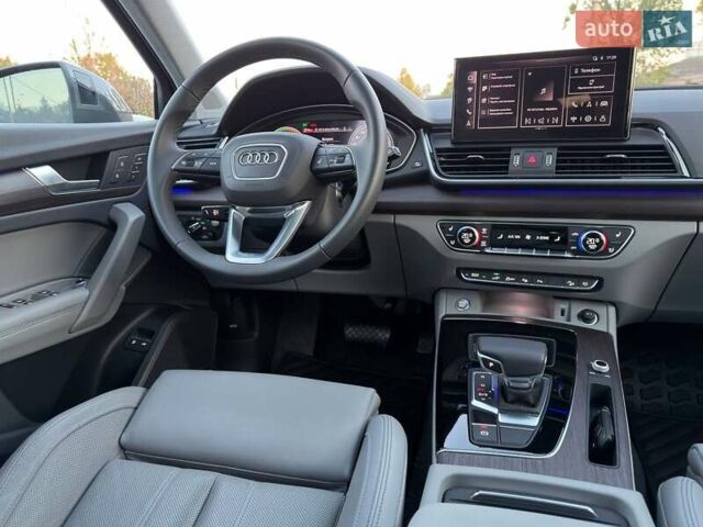 Ауди Ку 5 2023 в Харькове на Automoto.ua Серый Ауди Ку 5, объемом двигателя 1.98 л и пробегом 6 тыс. км за 58500 $, фото 19 на Automoto.ua