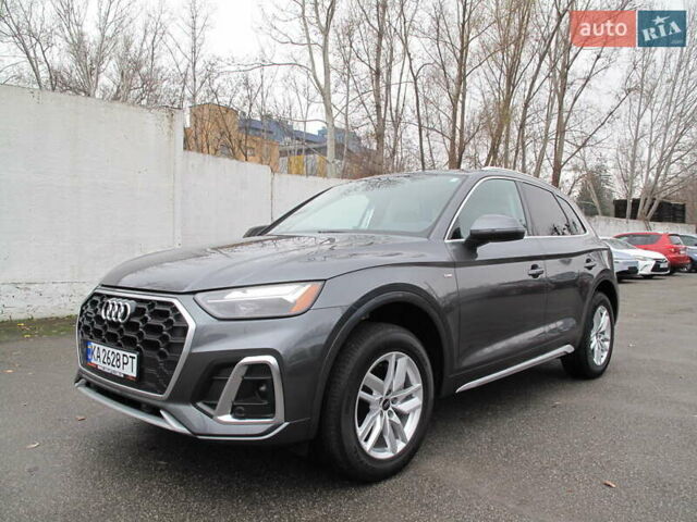 Серый Ауди Ку 5, объемом двигателя 1.98 л и пробегом 22 тыс. км за 44500 $, фото 4 на Automoto.ua