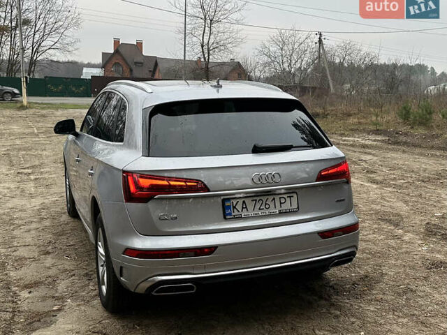 Серый Ауди Ку 5, объемом двигателя 1.98 л и пробегом 65 тыс. км за 38000 $, фото 4 на Automoto.ua