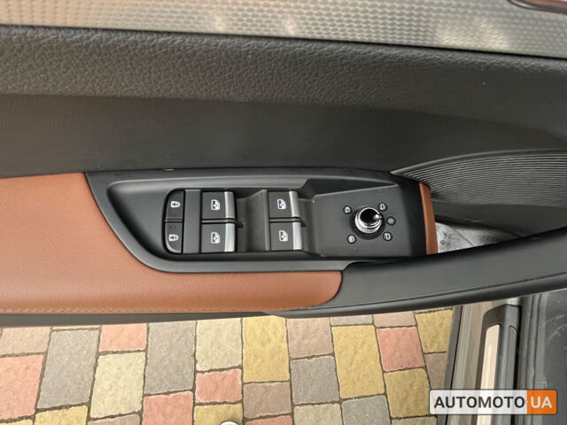 Серый Ауди Ку 5, объемом двигателя 2 л и пробегом 7 тыс. км за 43500 $, фото 9 на Automoto.ua