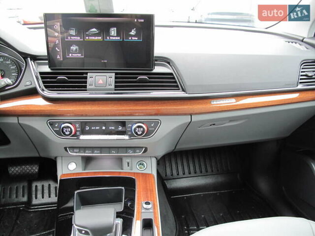 Серый Ауди Ку 5, объемом двигателя 1.98 л и пробегом 22 тыс. км за 44500 $, фото 61 на Automoto.ua