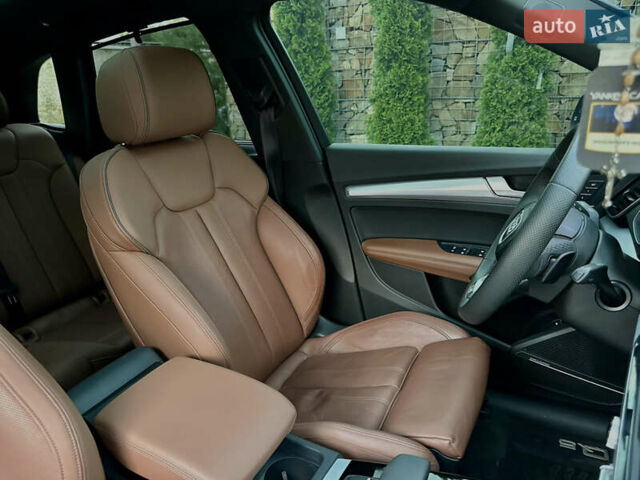 Серый Ауди Ку 5, объемом двигателя 2 л и пробегом 18 тыс. км за 36999 $, фото 93 на Automoto.ua