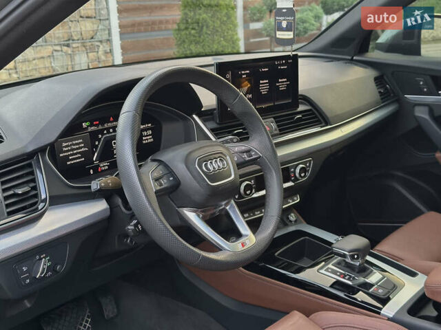 Серый Ауди Ку 5, объемом двигателя 2 л и пробегом 18 тыс. км за 36999 $, фото 46 на Automoto.ua