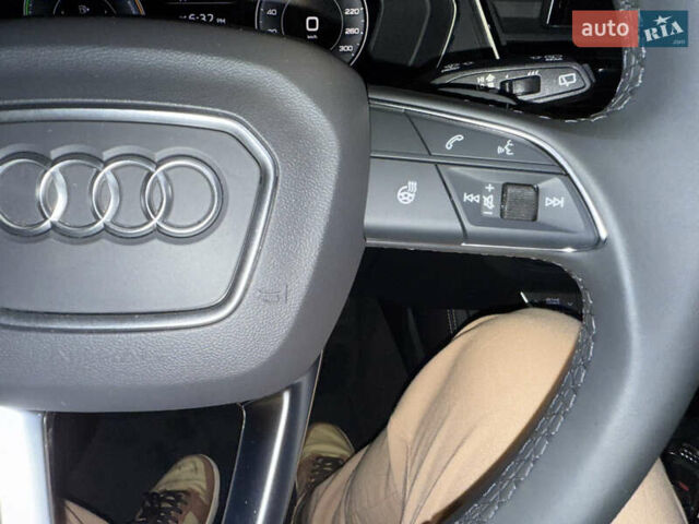 Сірий Ауді Ку 5, об'ємом двигуна 1.98 л та пробігом 1 тис. км за 59500 $, фото 48 на Automoto.ua